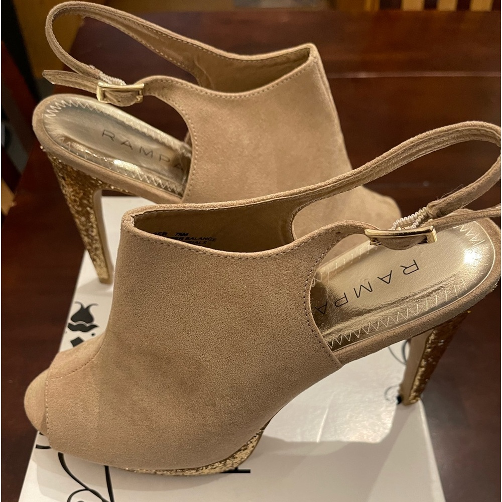 Women shoes